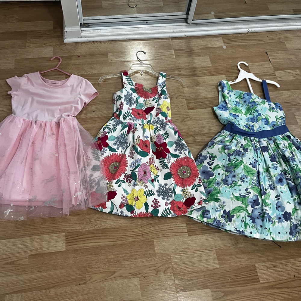 Girls dresses